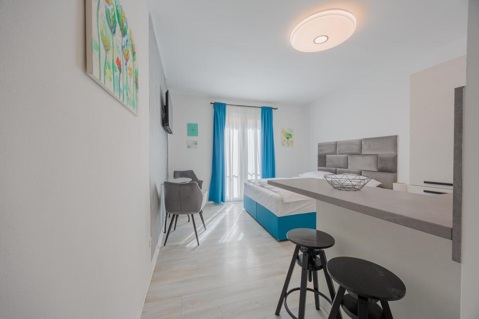 Arsenal 3* Zadar